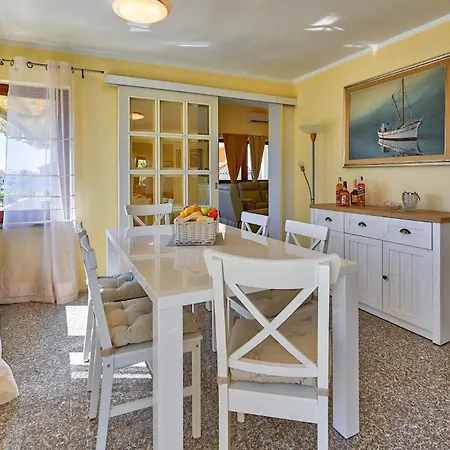 Oscar Zadarvillas Villa *